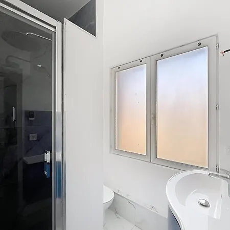 Le - Au 1er Etage Lejlighed *