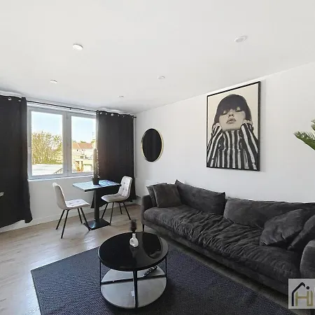 Le - Au 1er Etage * Dunkierka