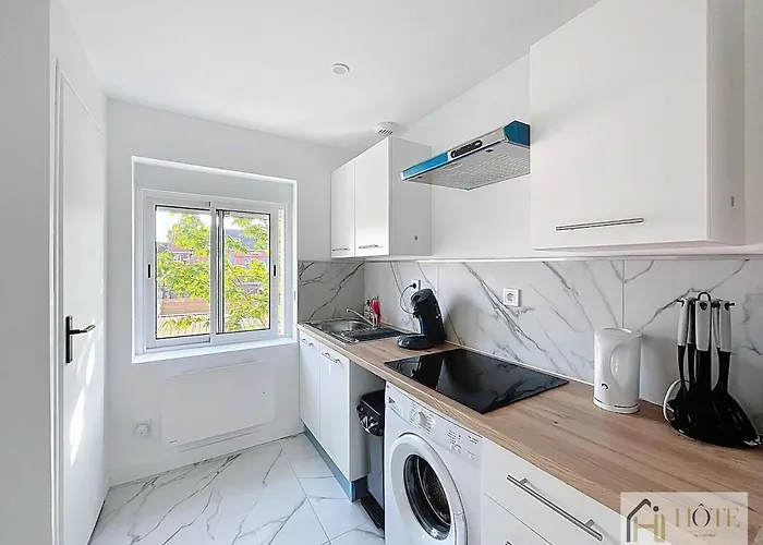 Le - Au 1er étage * Dunkirk